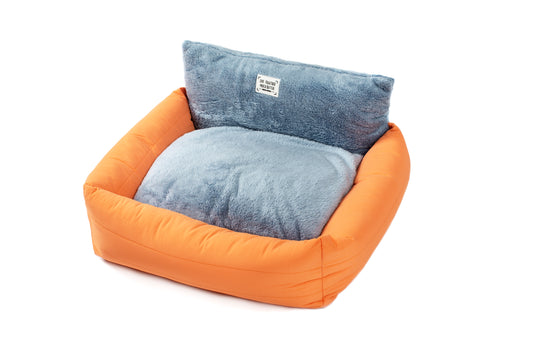Double-sided dog bed orange-grey